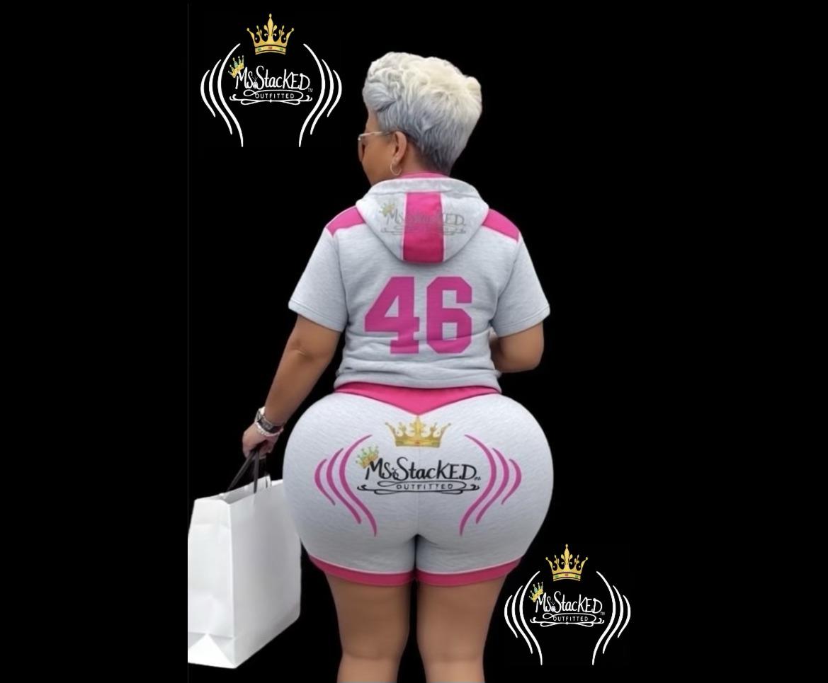 Ms.Stacked Outfitted